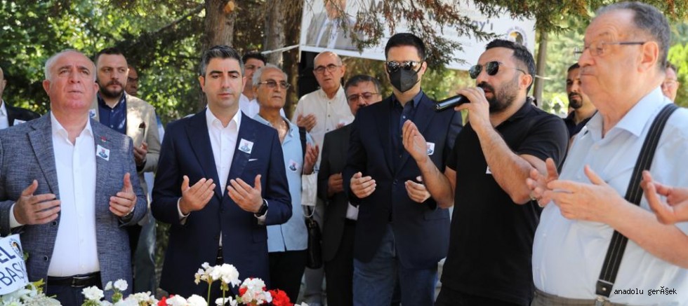 Eski Bakan Mehmet Moğultay Vefatının 5’inci Yılında Kabri Başında Anıldı