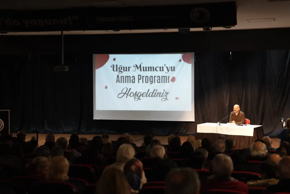 Demokrasi Şehidine Anlamlı Anma 