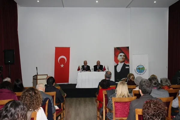 Bilgi Ve Tecrübelerini Adalılarla Paylaştı