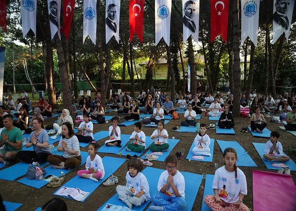 İSTANBUL’UN EN HAREKETLİ İLÇESİ 