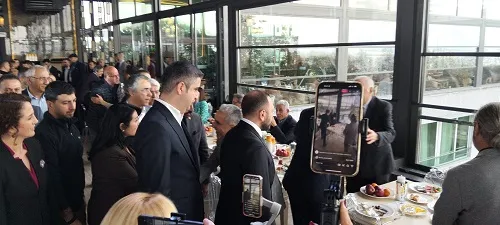 CHP’LİLER DAYANIŞMA KAHVALTISINDA BULUŞTU