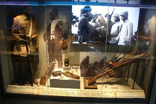 Çanakkale Savaşları Mobil Müzesi Kartal’da 