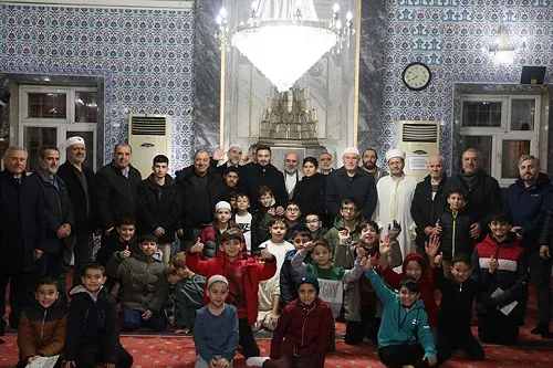 Manevi Değerleri Yaşatmaya Devam Ediyorlar 