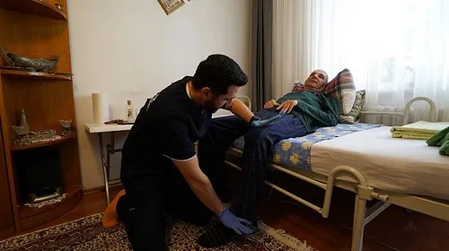 EVDE FİZİK TEDAVİ HİZMETİ