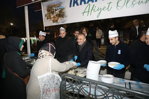 Etli Pilav Ve Lokma İkramı  Yaptılar 