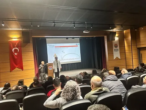 Başkan Yardımcıları Ve Birim Müdürlerine Eğitim