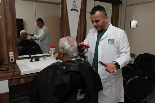 EMEKLİ VATANDAŞLAR İÇİN ÖZEL MERKEZ