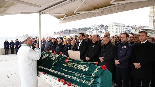 Önceki Dönem Belediye Başkanı Ayfer Atay Hayatını Kaybetti