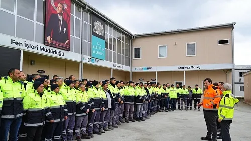 Görevimizin Başındayız 