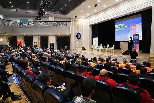 “GELECEĞİ İNŞA EDİYORUZ” PANELİ GERÇEKLEŞTİ