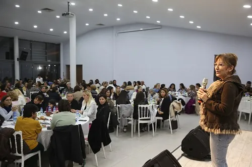 Dünya Kadınlar Günü’nde Anlamlı İftar