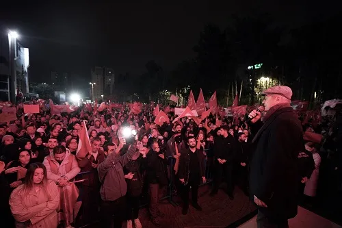 BEYLİKDÜZÜ BAŞKAN ÇALIK İÇİN ADALET İSTEDİ