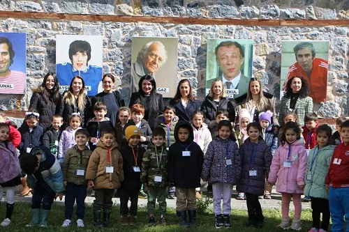 Eğlenceli Kütüphane Miniklerin İlgi Odağı Oldu