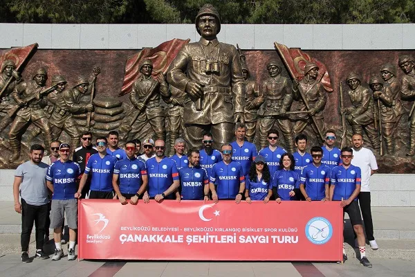 SPORCULAR 8. KEZ ŞEHİTLER İÇİN PEDAL ÇEVİRDİ 