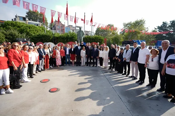KARTAL’DA 30 AĞUSTOS COŞKUSU ÇELENK TÖRENİYLE BAŞLADI